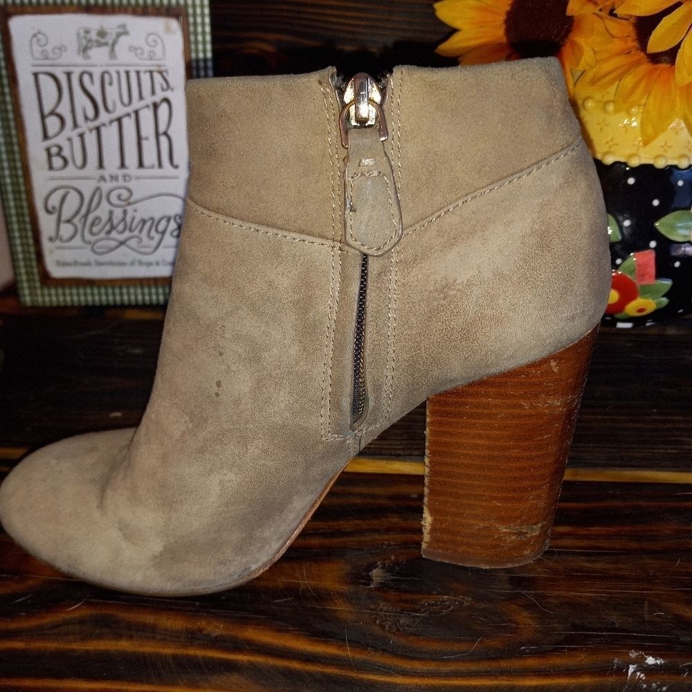 Tory Burch Fulton Bootie/Ankle Boots Suede - Picture 7 of 11